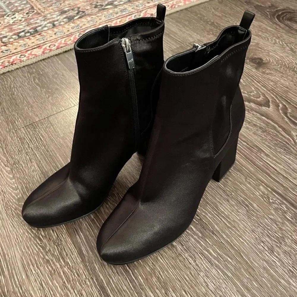 Marc fisher satin ankle boots - Picture 3 of 13